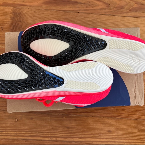 Asics Metaspeed LD track shoes - Picture 3 of 3